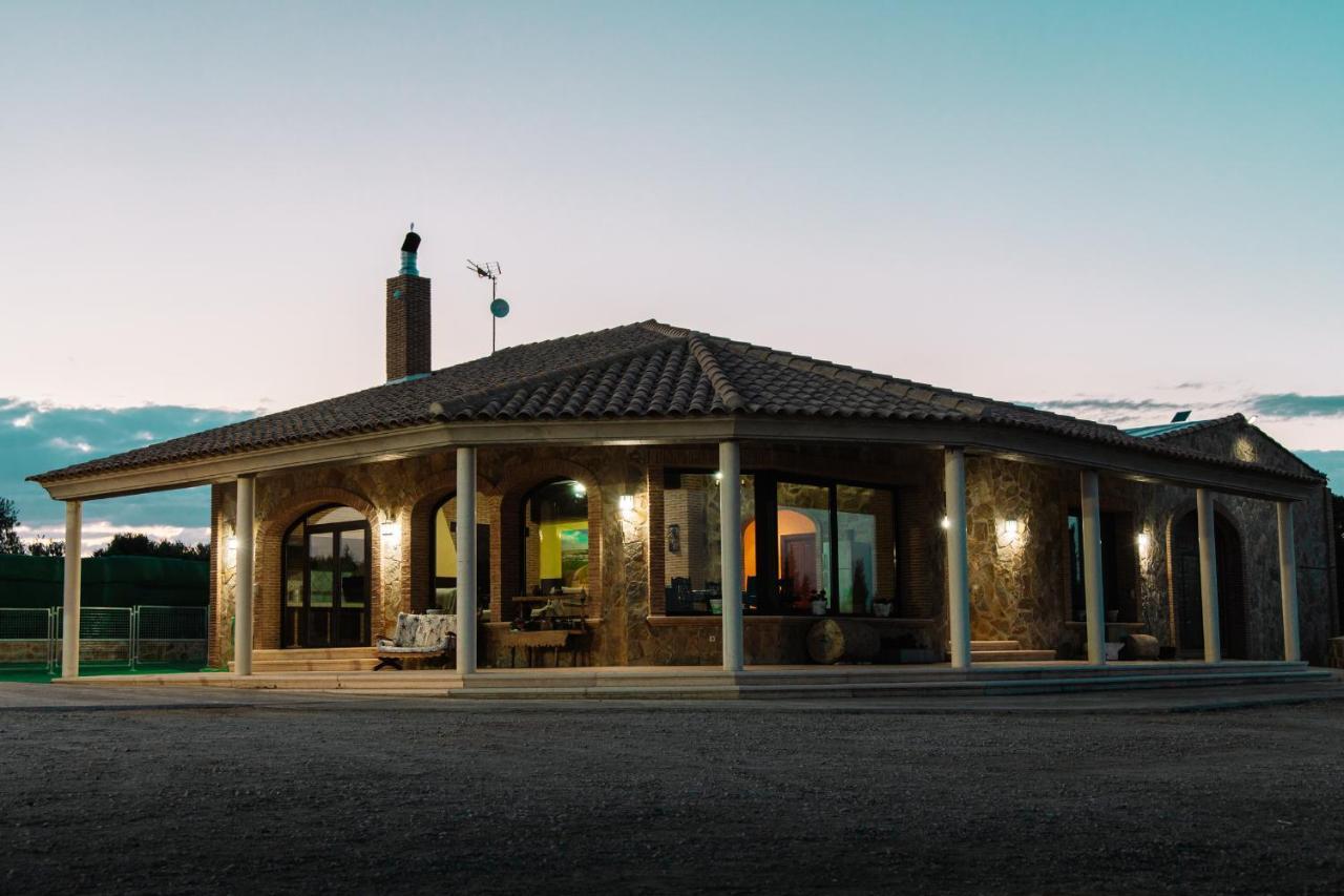 מוטה דל קוארבו Casa Rural Cuesta Grande מראה חיצוני תמונה